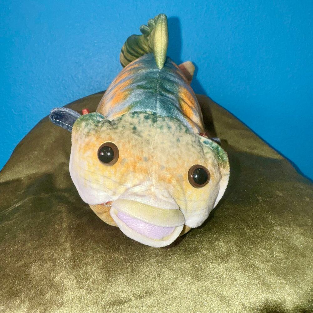 Bass Pro Shops Plush Stuffed Largemouth Bass 12” Realistic Fish Plush EUC